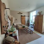 Theo Et Marion Ostal - & Yoga Bed & Breakfast