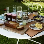 Bed & Breakfast Theo Et Marion Ostal - & Yoga Lahontan