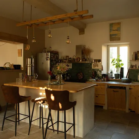 Bed & Breakfast Theo Et Marion Ostal - & Yoga 3*