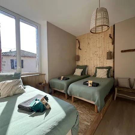 Theo Et Marion Ostal - & Yoga B&B