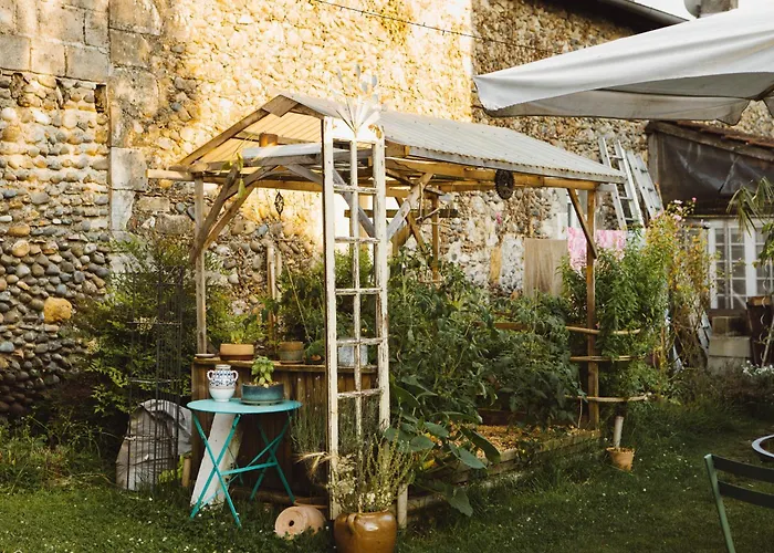 Maison D'hôtes&yoga, Théo&marion Ostal