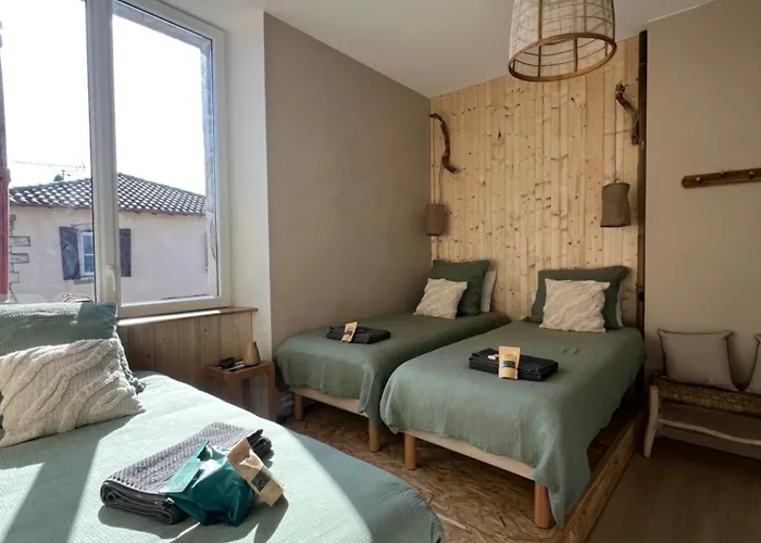 Maison D'hôtes&yoga, Théo&marion Ostal Alojamento de Acomodação e Pequeno-almoço